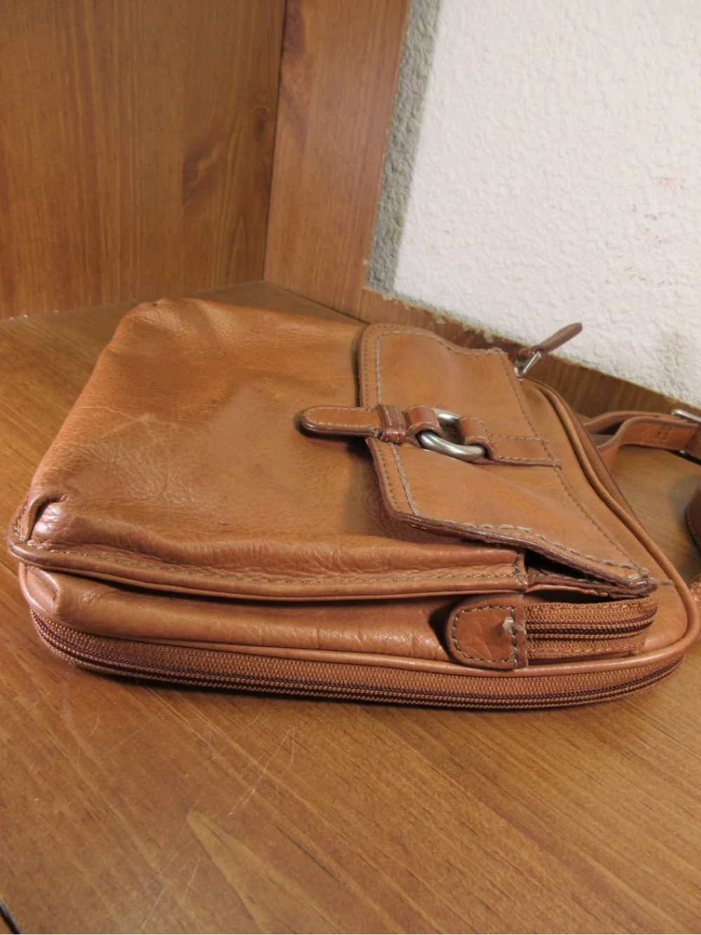 Fossil compact crossbody